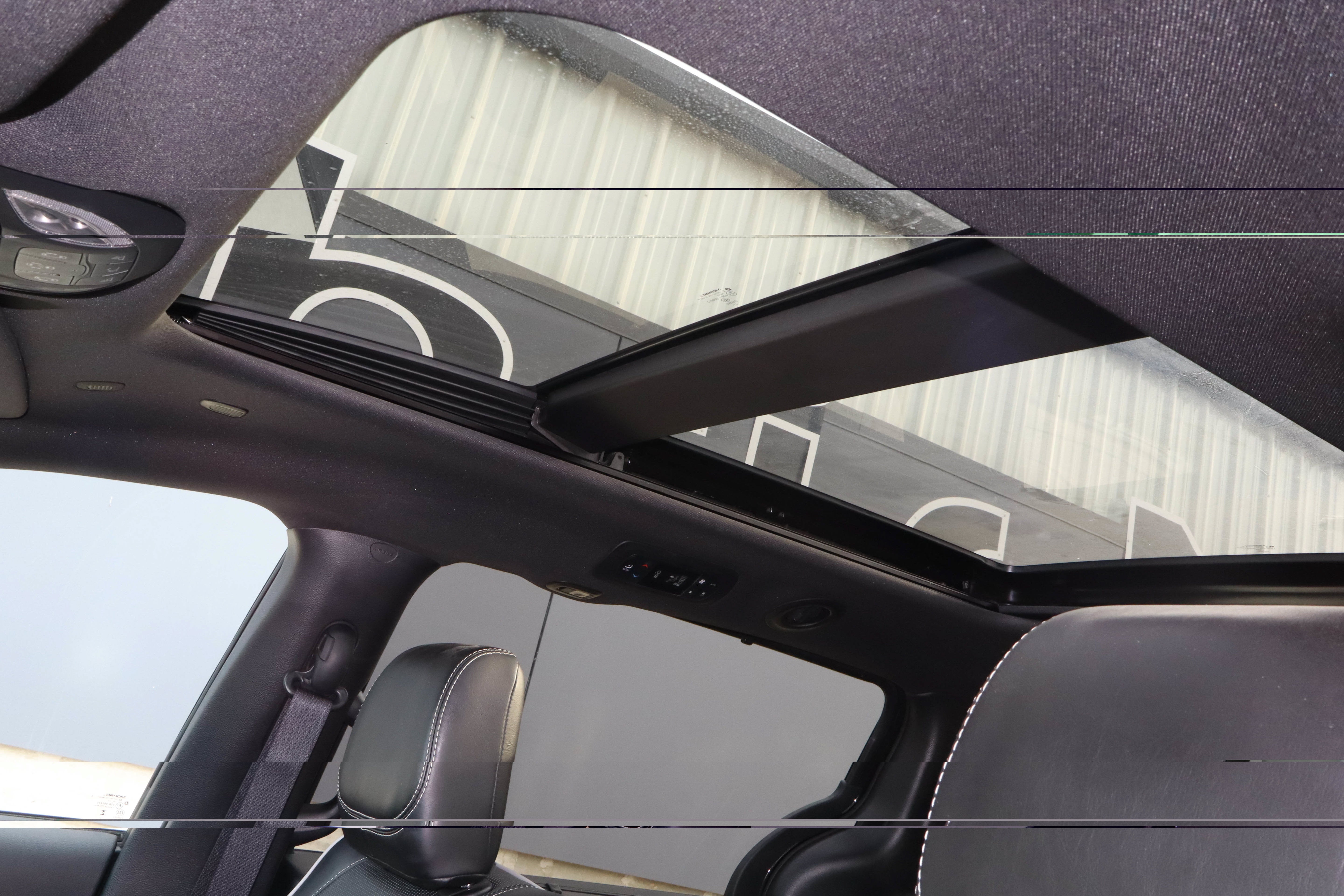 2025 Chrysler Pacifica Limited FWD
