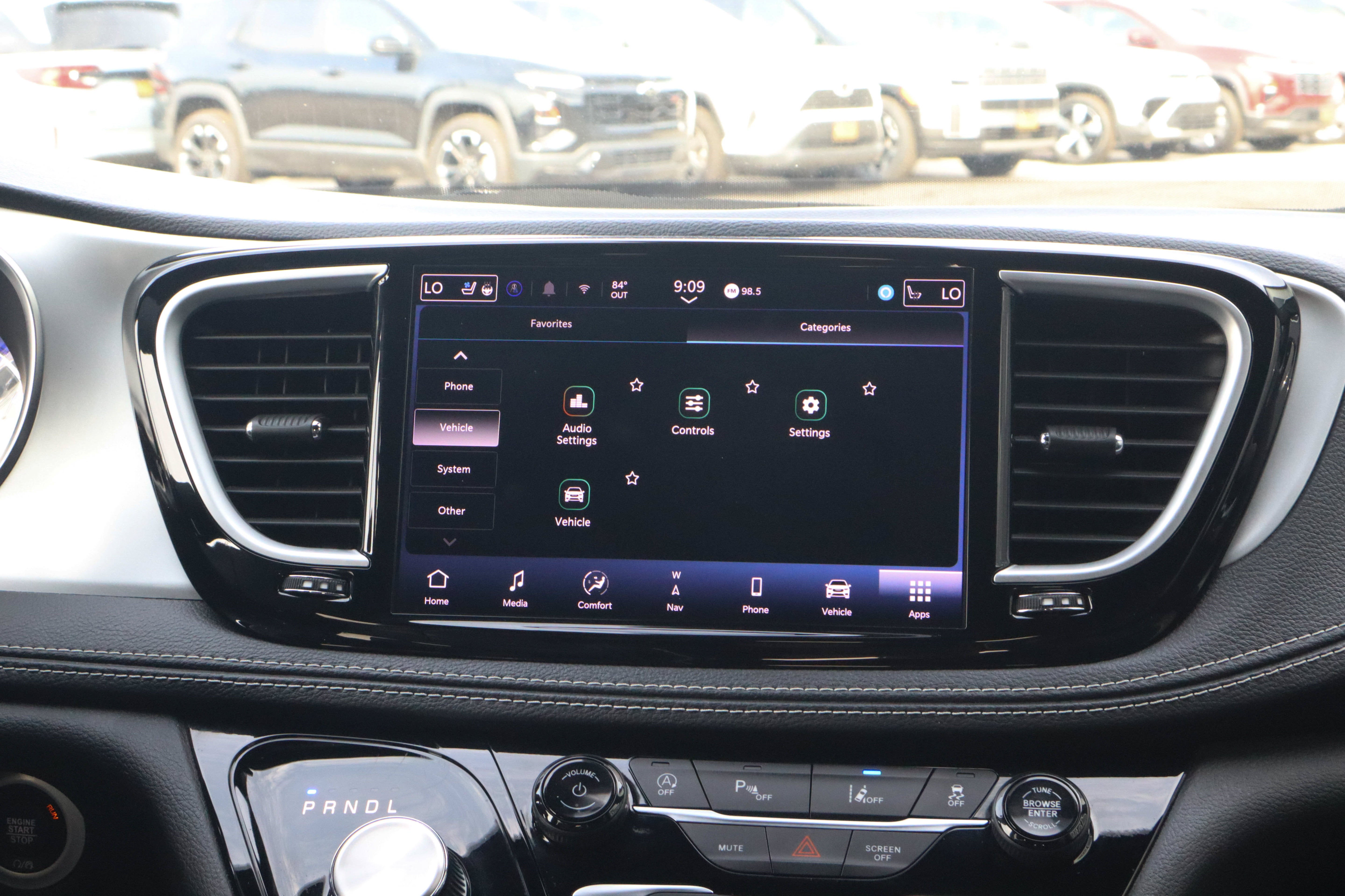 2025 Chrysler Pacifica Limited FWD