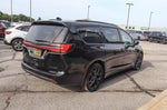 2025 Chrysler Pacifica Limited FWD