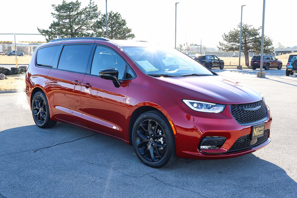 2026 Chrysler Pacifica Limited