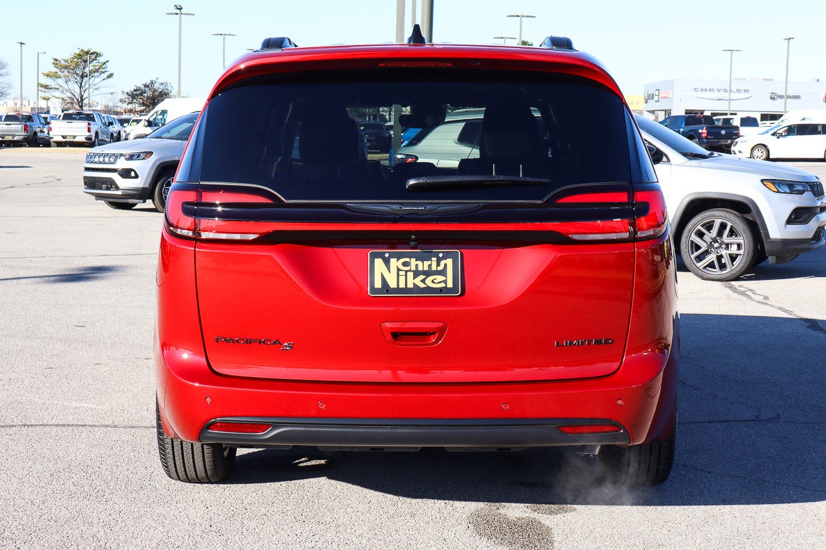 2026 Chrysler Pacifica Limited
