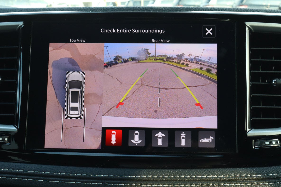 2027 Chrysler Pacifica Limited FWD