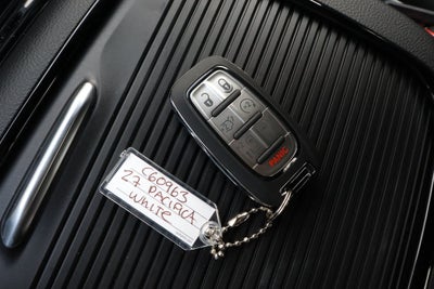 2027 Chrysler Pacifica Limited FWD