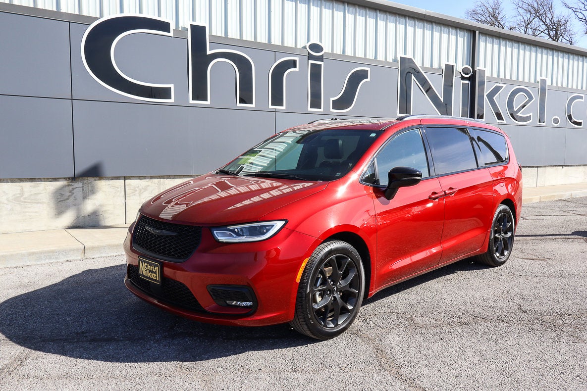 2025 Chrysler Pacifica Limited