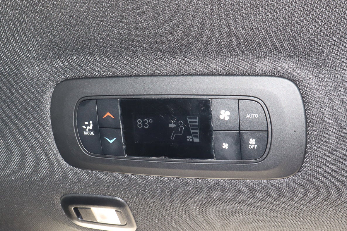 2025 Chrysler Pacifica Limited FWD