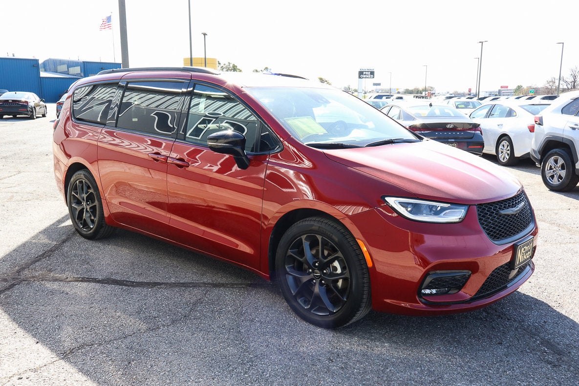 2025 Chrysler Pacifica Limited