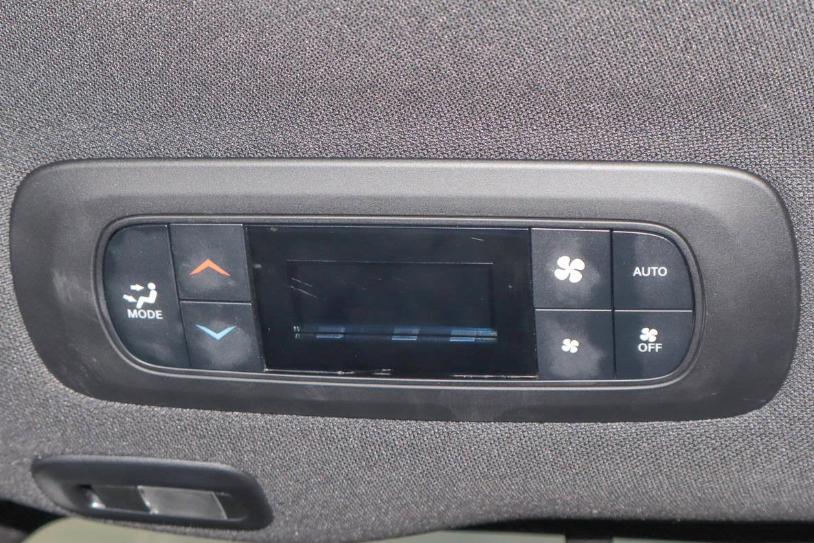 2025 Chrysler Pacifica Limited FWD