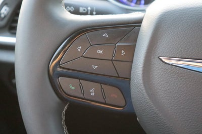 2025 Chrysler Pacifica Limited FWD