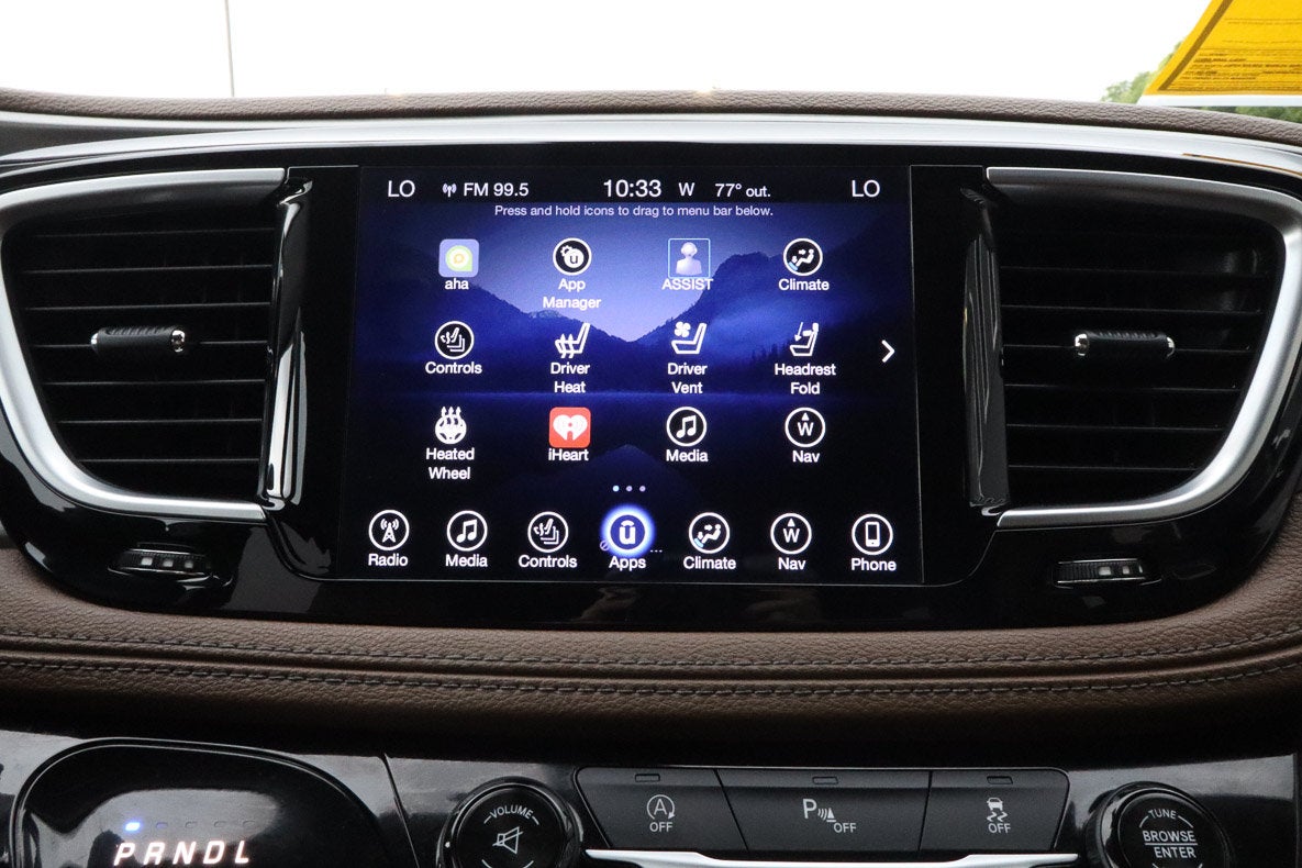 2017 Chrysler Pacifica Limited FWD