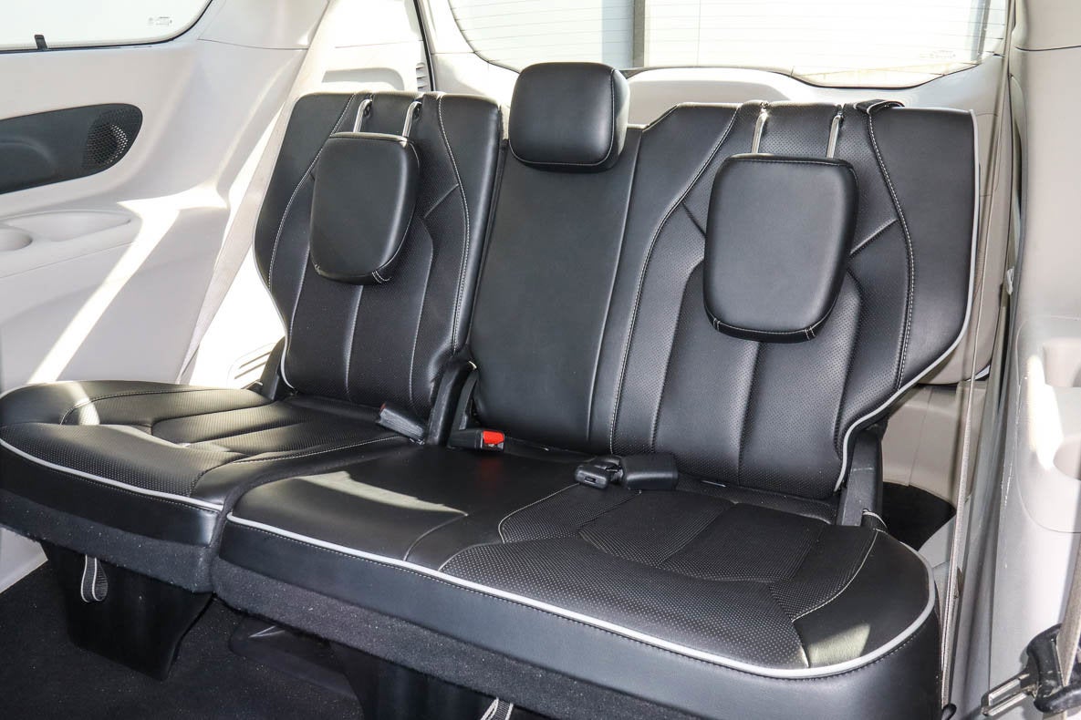 2024 Chrysler Pacifica Limited FWD