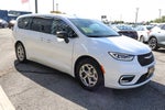 2024 Chrysler Pacifica Limited FWD