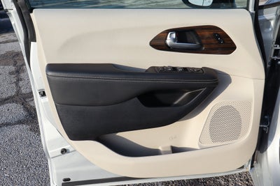 2024 Chrysler Pacifica Limited