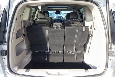 2024 Chrysler Pacifica Limited FWD