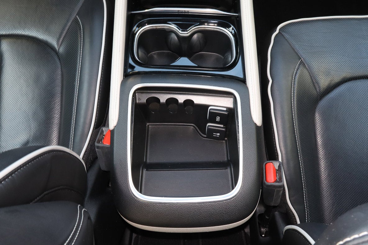 2024 Chrysler Pacifica Limited FWD