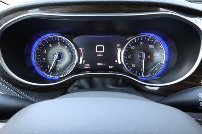 2024 Chrysler Pacifica Limited FWD