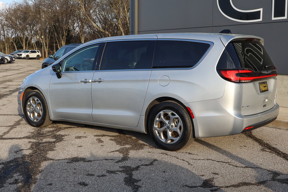 2024 Chrysler Pacifica Limited