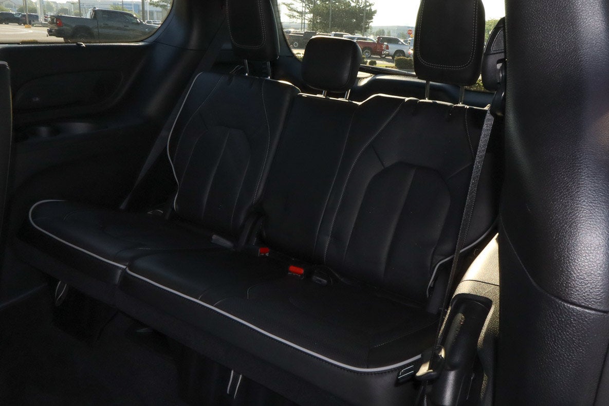 2026 Chrysler Pacifica Limited FWD