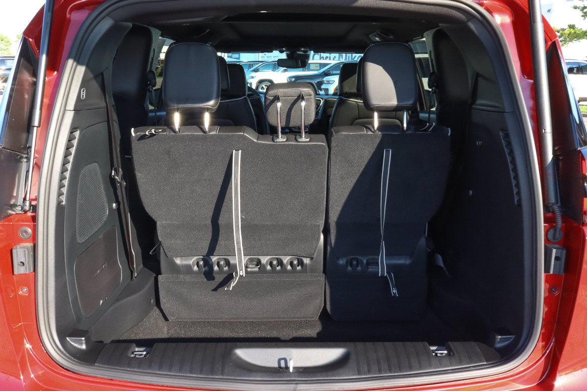 2026 Chrysler Pacifica Limited FWD