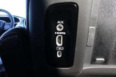 2026 Chrysler Pacifica Limited FWD