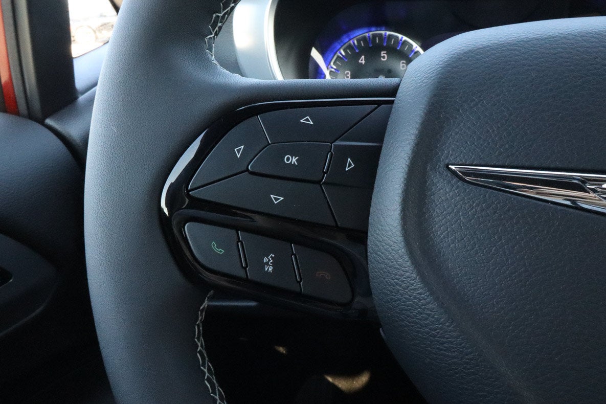 2026 Chrysler Pacifica Limited FWD