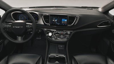2027 Chrysler Pacifica Limited FWD
