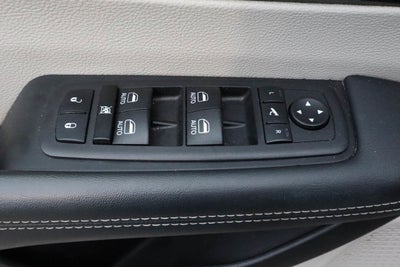 2023 Chrysler Pacifica Limited FWD