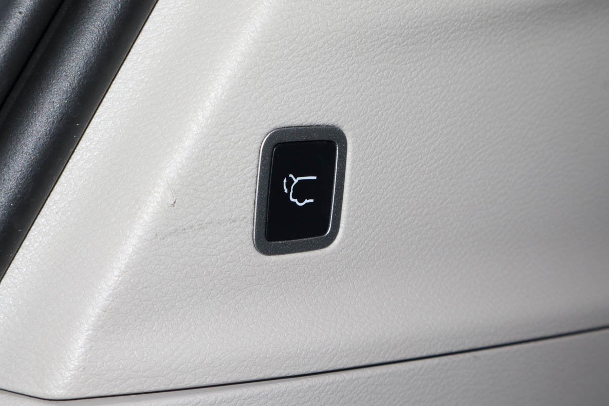 2023 Chrysler Pacifica Limited FWD