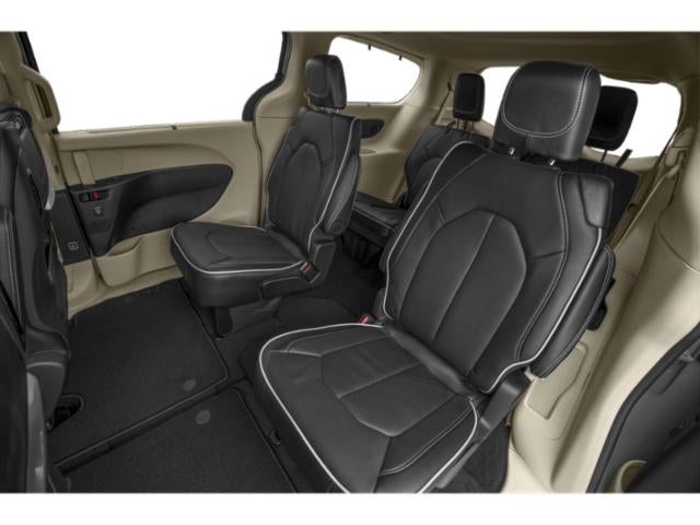 2025 Chrysler Pacifica Limited FWD