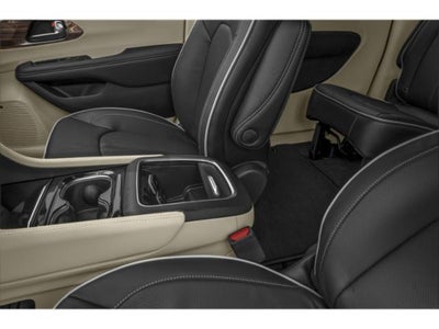 2025 Chrysler Pacifica Limited FWD