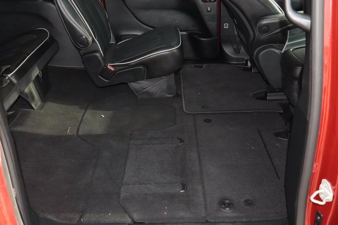 2025 Chrysler Pacifica Limited FWD