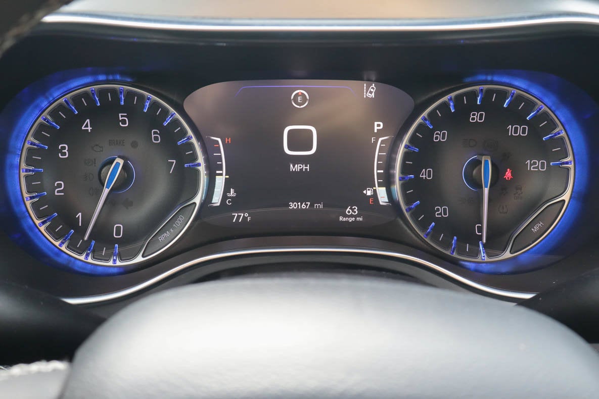 2025 Chrysler Pacifica Limited FWD