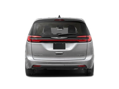 2025 Chrysler Pacifica Limited FWD