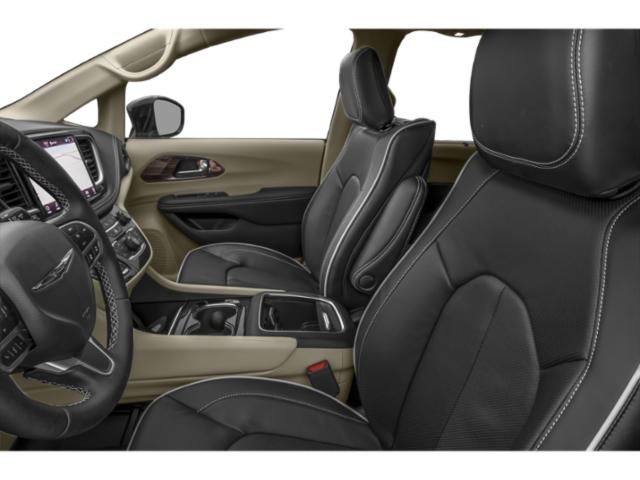 2025 Chrysler Pacifica Limited FWD