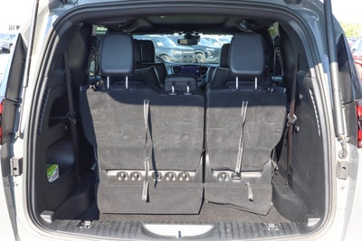 2025 Chrysler Pacifica Limited FWD
