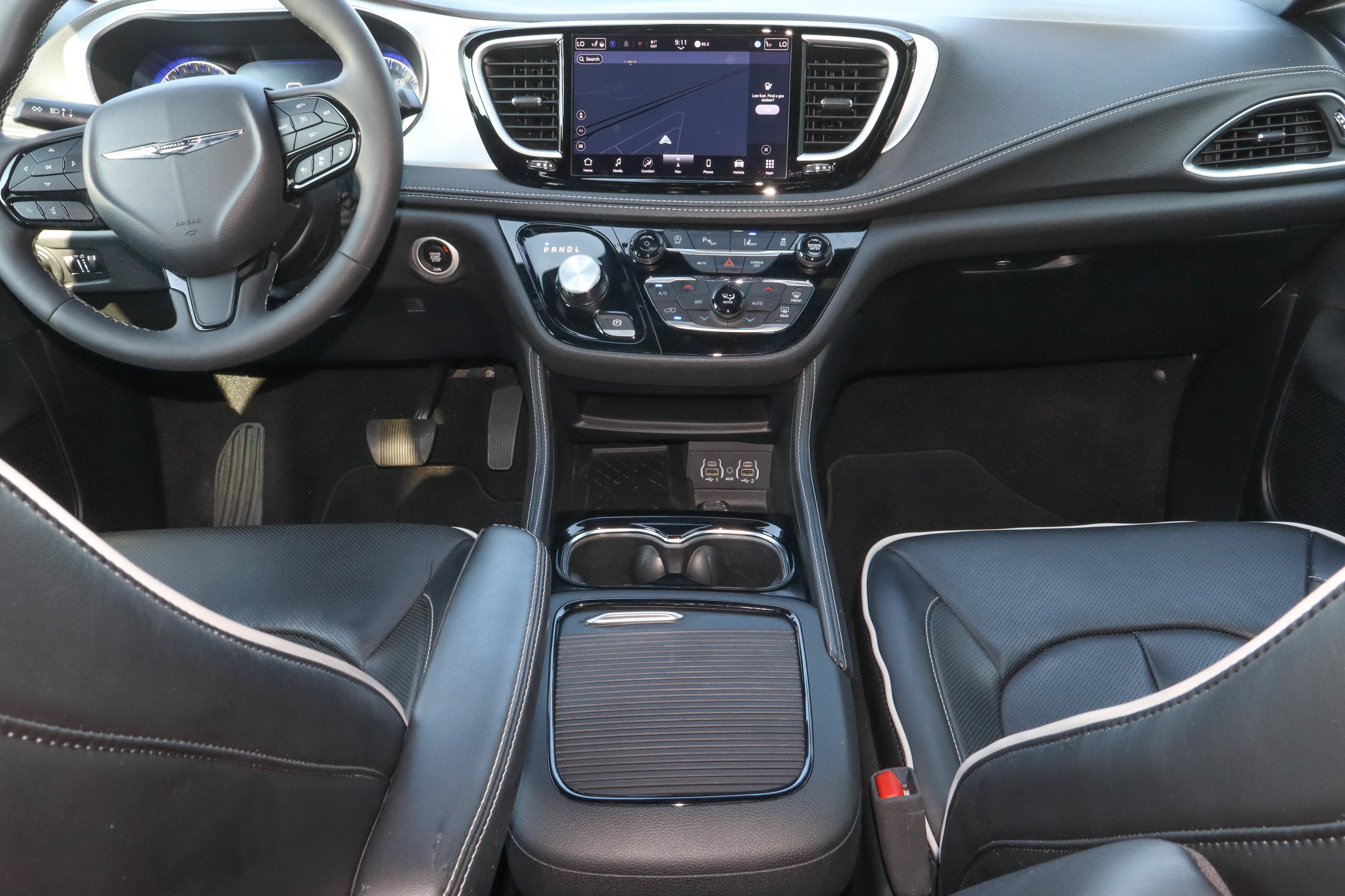 2025 Chrysler Pacifica Limited FWD
