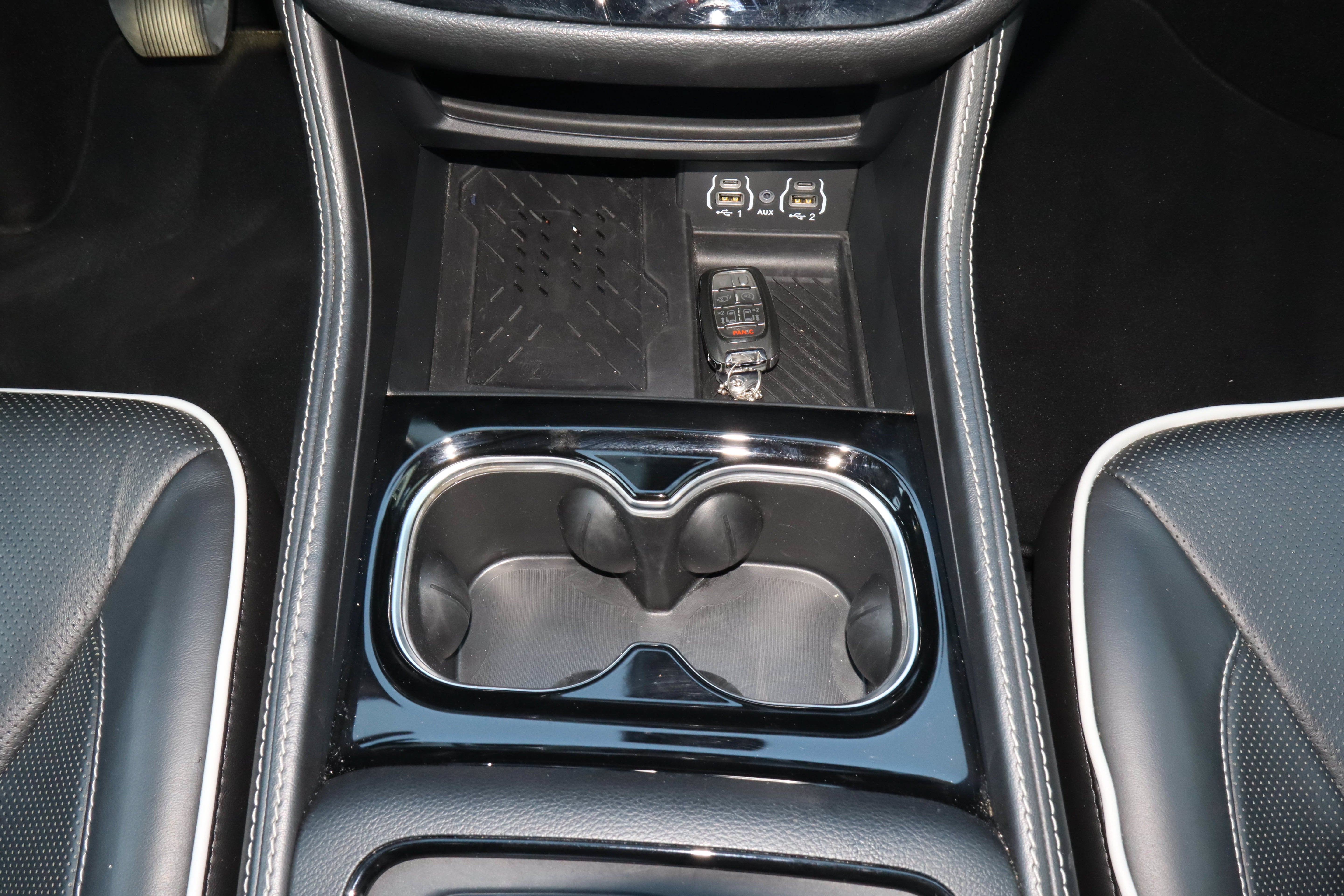 2025 Chrysler Pacifica Limited FWD