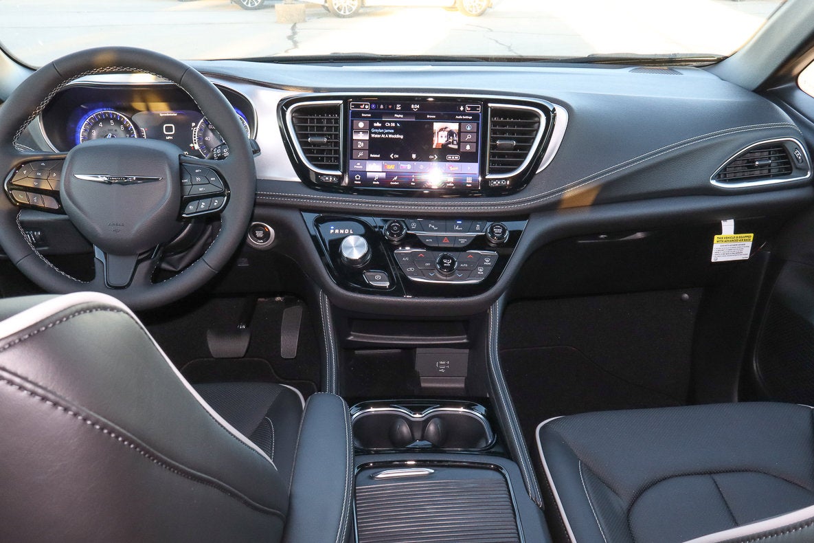 2026 Chrysler Pacifica Limited