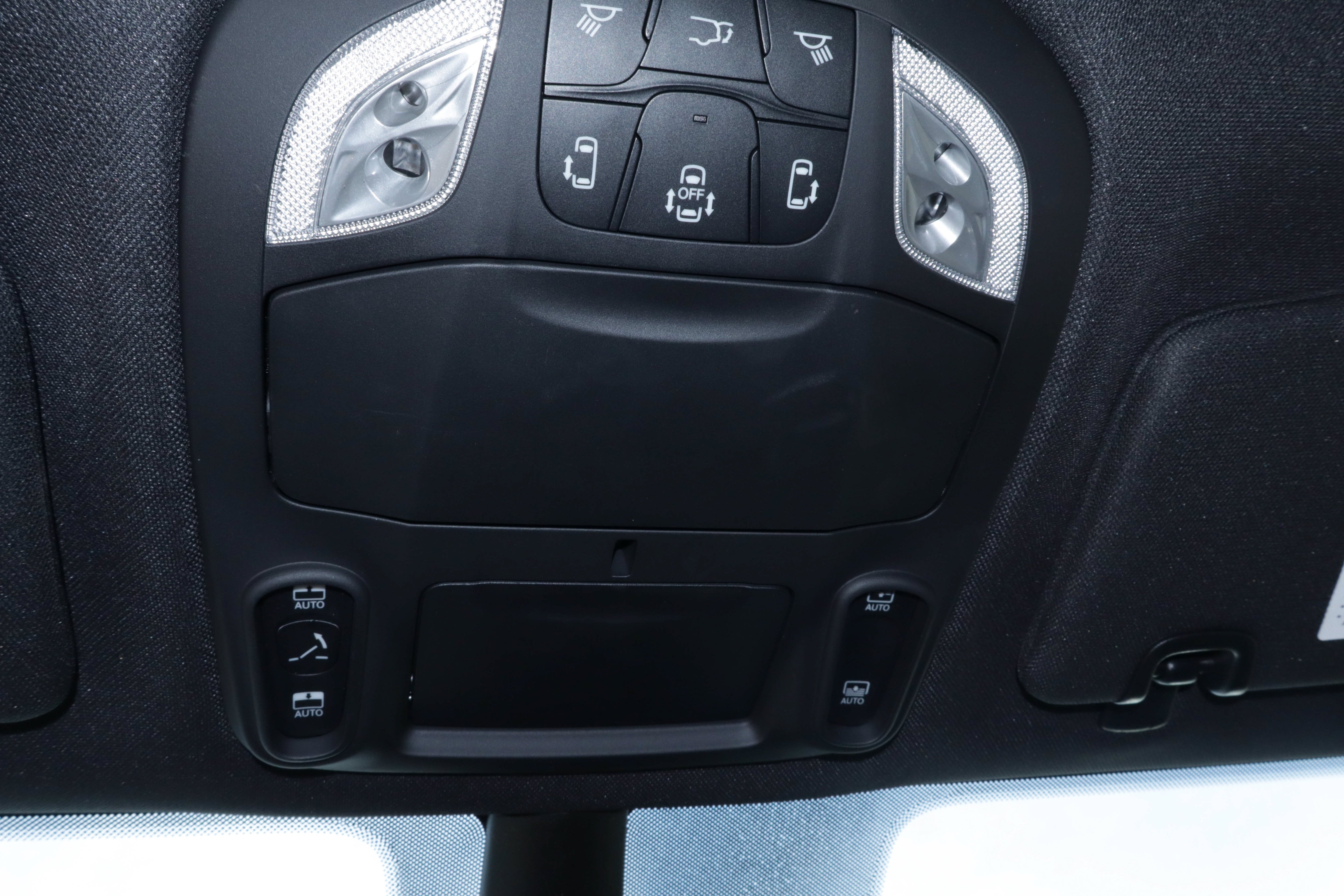 2027 Chrysler Pacifica Limited FWD