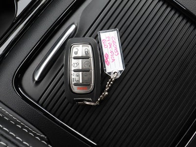 2027 Chrysler Pacifica Limited FWD