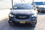 2024 Chrysler Pacifica Hybrid Pinnacle FWD