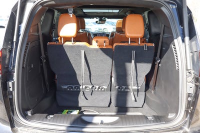 2024 Chrysler Pacifica Hybrid Pinnacle FWD