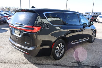 2023 Chrysler Pacifica Hybrid Limited