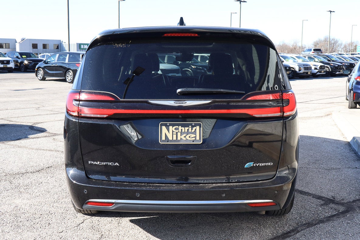 2023 Chrysler Pacifica Hybrid Limited