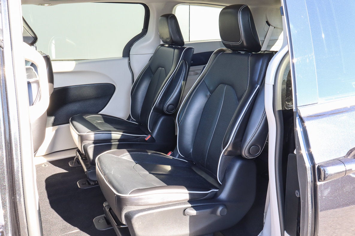 2023 Chrysler Pacifica Hybrid Limited