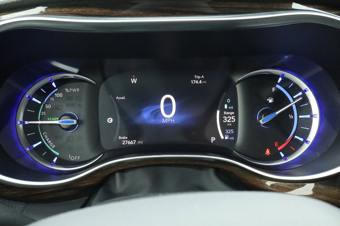 2023 Chrysler Pacifica Hybrid Limited