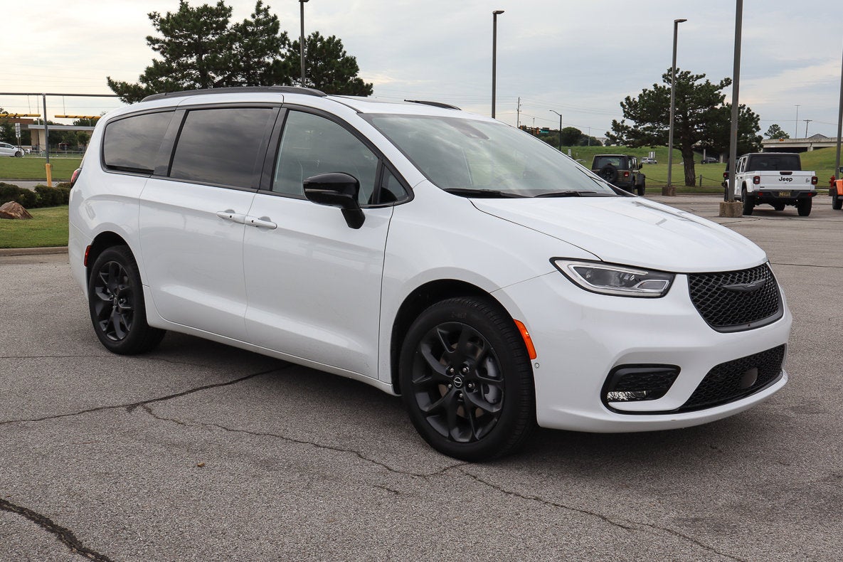 2026 Chrysler Pacifica Limited