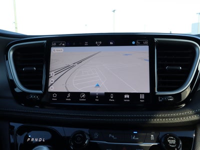 2027 Chrysler Pacifica Limited AWD
