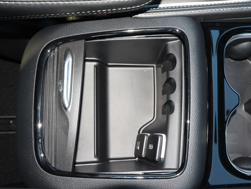 2027 Chrysler Pacifica Limited AWD
