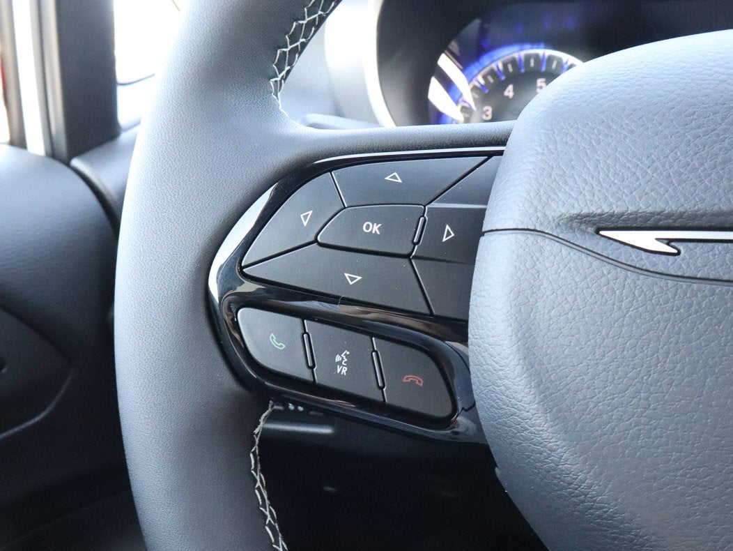 2027 Chrysler Pacifica Limited AWD