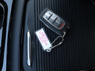 2027 Chrysler Pacifica Limited AWD